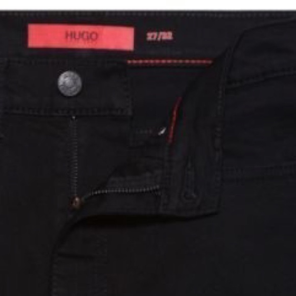 Hugo boss women’s skinny jeans in stay black denim with design Italy size 28
